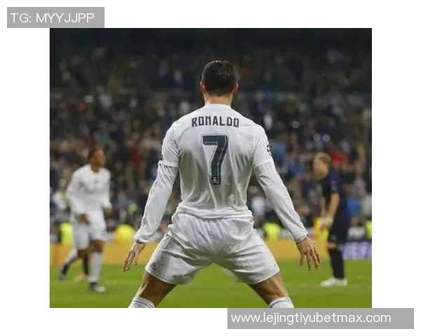 欧冠历史出场数排行榜揭晓C罗稳居第一梅西第三诺伊尔跻身第五 欧冠历史出场数排行榜揭晓C罗稳居第一梅西第三诺伊尔跻身第五