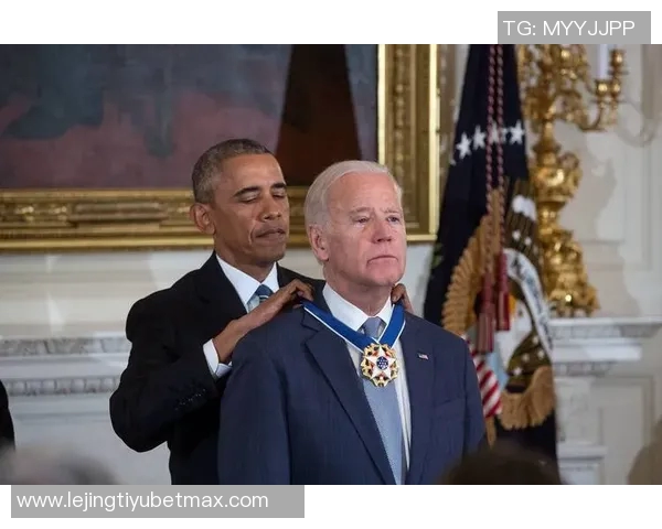 穆里尼奥回忆切尔西旧情:如同爱情般的深厚情感依然存在 穆里尼奥回忆切尔西旧情:如同爱情般的深厚情感依然存在