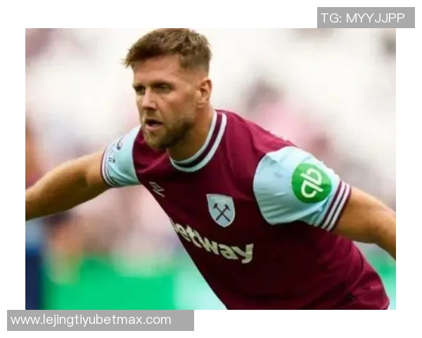 西汉姆瞄准罗马前锋多夫比克计划替代转会米兰的菲尔克鲁格 西汉姆瞄准罗马前锋多夫比克计划替代转会米兰的菲尔克鲁格