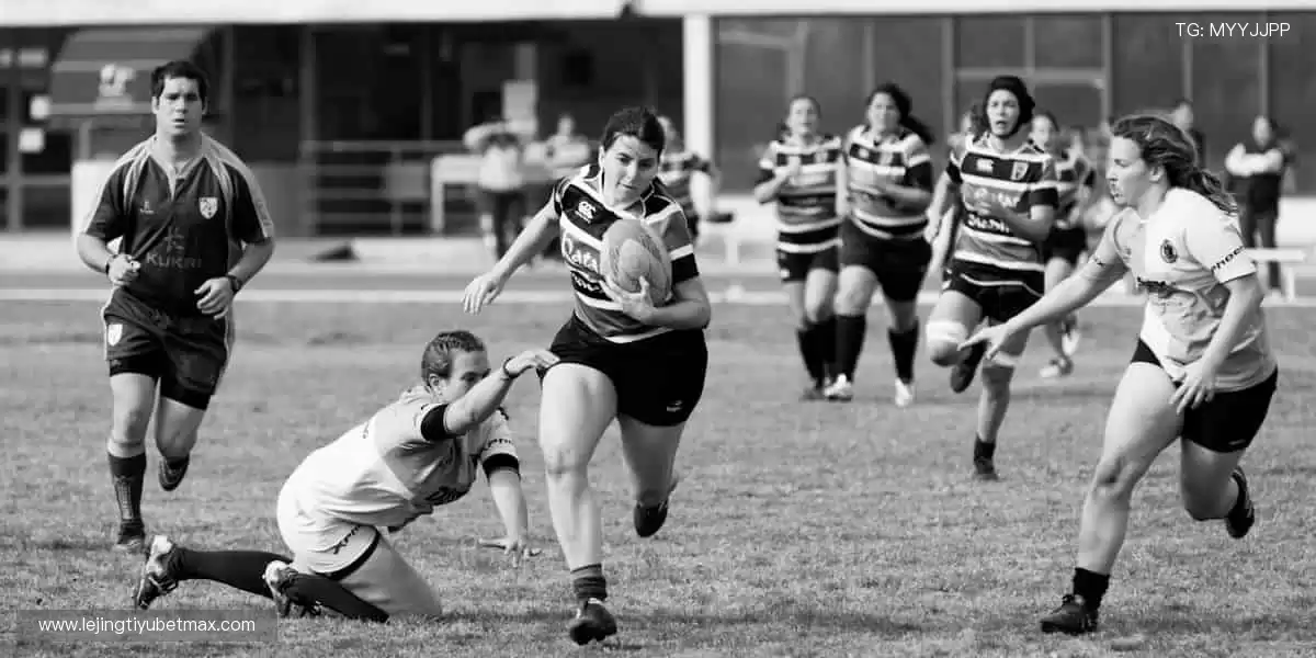 🔥 周边好物，让热爱从赛场延伸到生活！